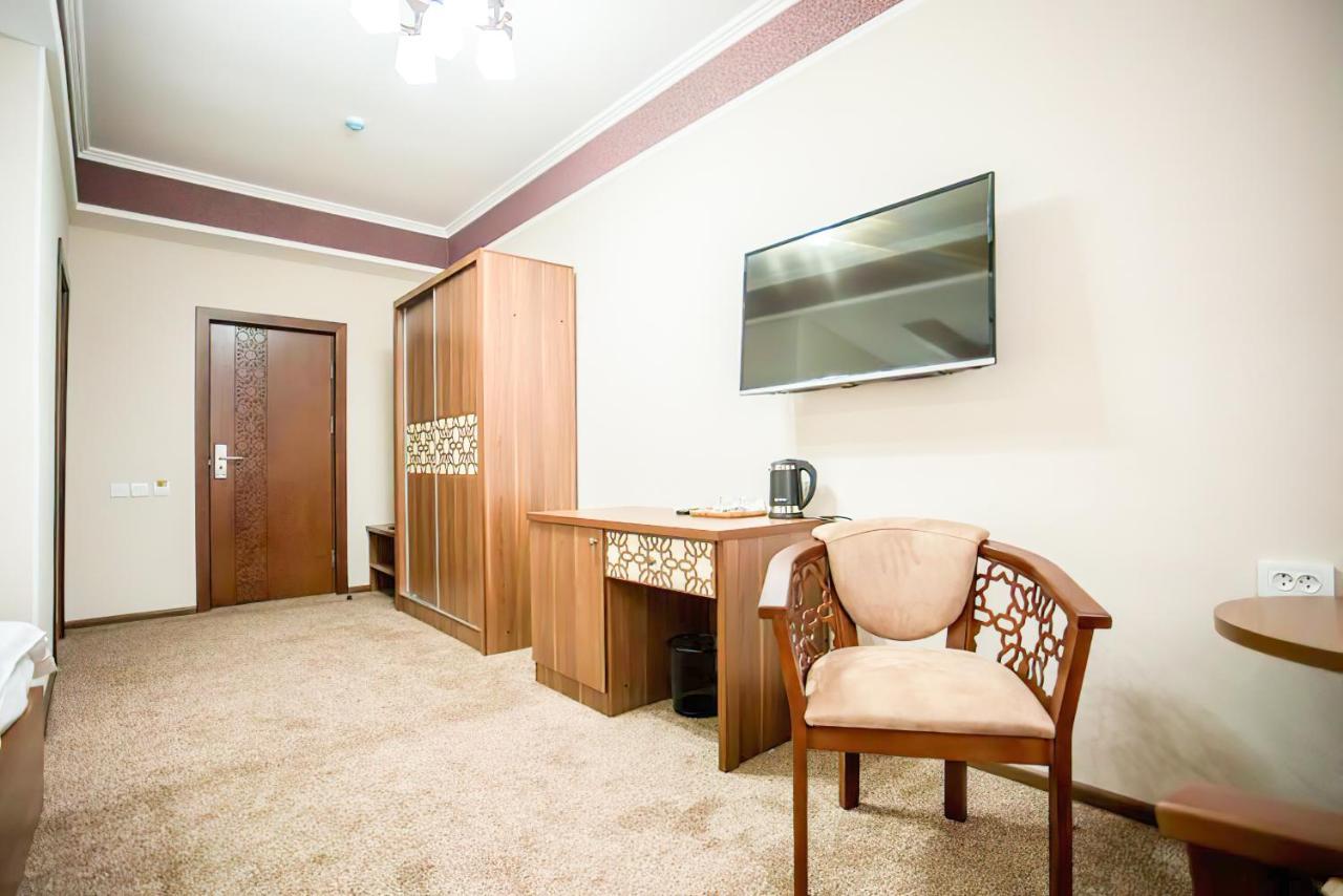 Reikartz Xon Tashkent Hotell Exteriör bild